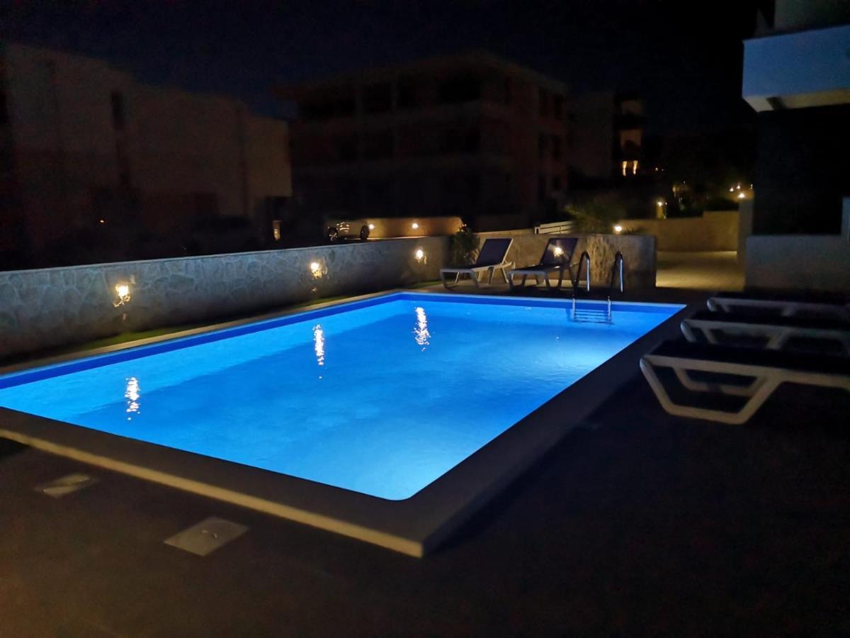 Villa Mateo Novalja Luaran gambar